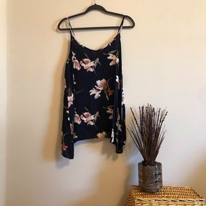 Tutta Bella floral sleeveless blouse